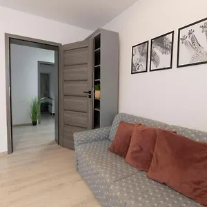 wolska-apartment-80m2-7-people-3-rooms.hotelswroclaw.com/